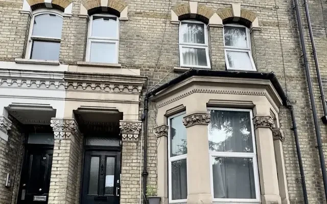 Talgarth Road 27356# 1