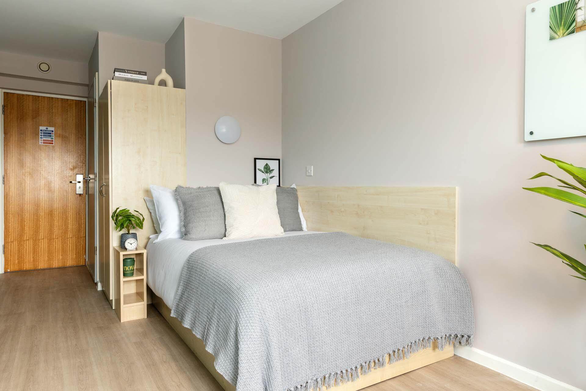 uhomes.com | Student Accommodation, Housing, Flats, Apartments for Rent