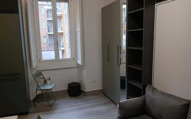 Apartment in Viale Tunisia, Milano for 34 m² 3