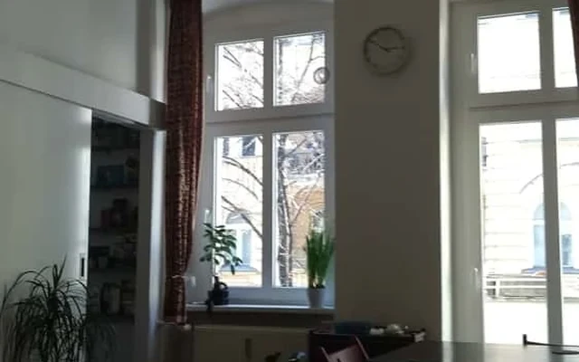 Wika - schoenes 2-Zimmer-Apartment mit Balkon in Neukoelln 3