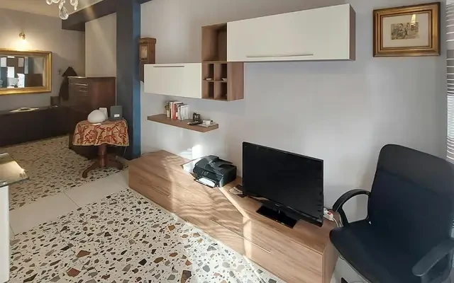 Via Giacomo Trevis 4