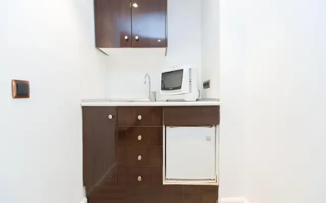 studio in Gothic Quarter 3