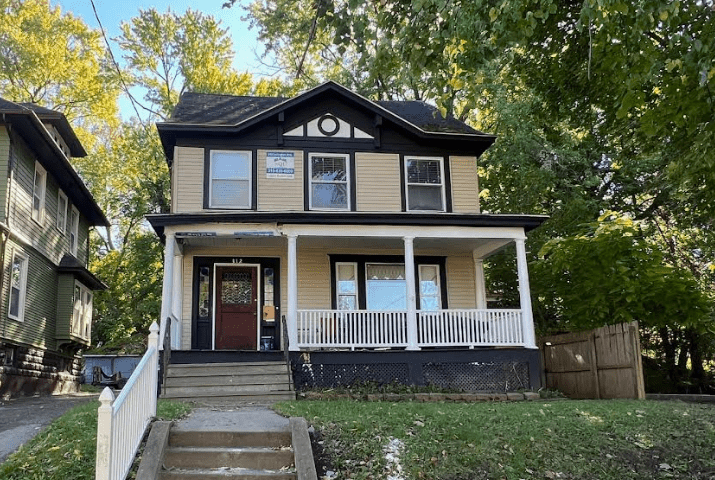 312 Lexington Ave