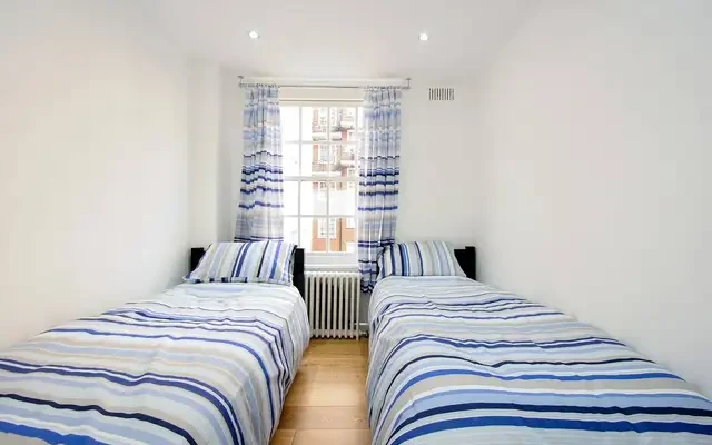 Edgware Road, Hyde Park Estate, W2 2