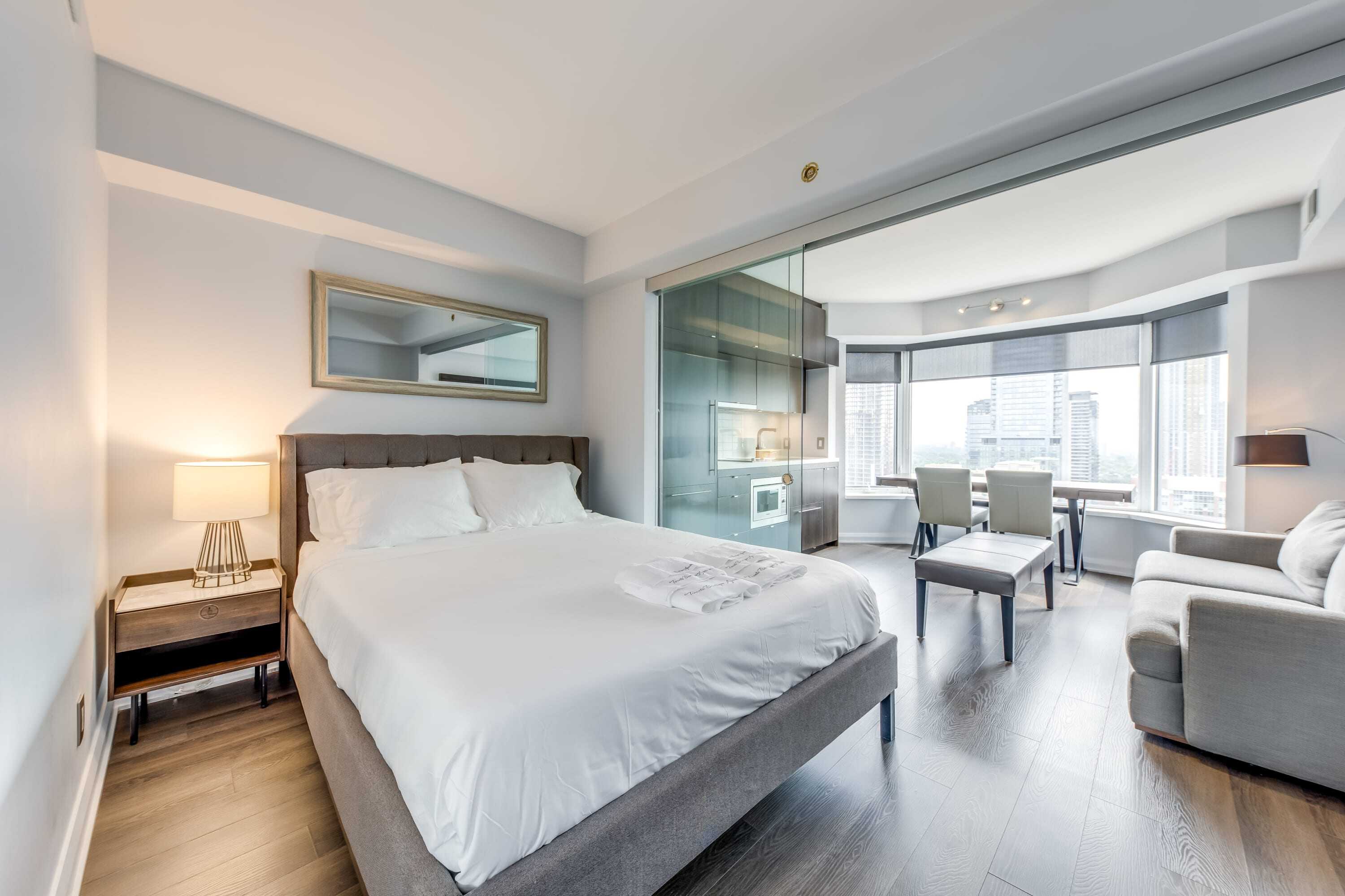 155 yorkville ave #2806 3