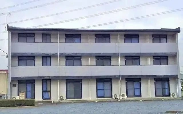 レオパレス彩弐番館 0