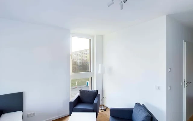 Built in kitchen, elevator,balcony 1 room furnished-studio 0