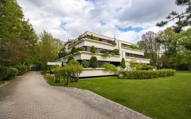 Harthauserstraße 83 0