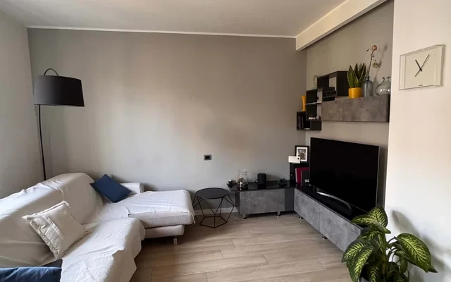 Apartment in Via Carlo Mezzacapo, Roma for 95 m² with 2 bedrooms 2