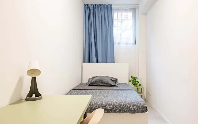VIA CANDIANI 101 <br> PRIVATE ROOM S1 1