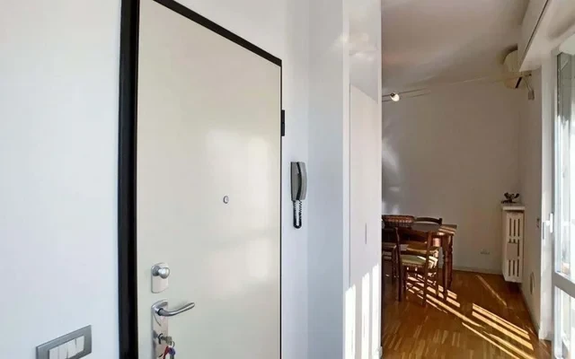 Appartamento in Via Martiri Oscuri - zona Loreto, Pasteur, Rovereto, NoLo
 (MARTIRIOSCURI22) 1