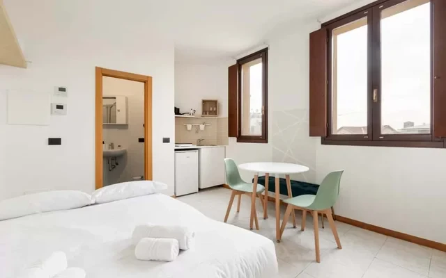 Milano-Corso Magenta Cosy APT 500! 0