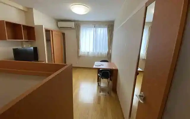 レオパレスルミエール 3