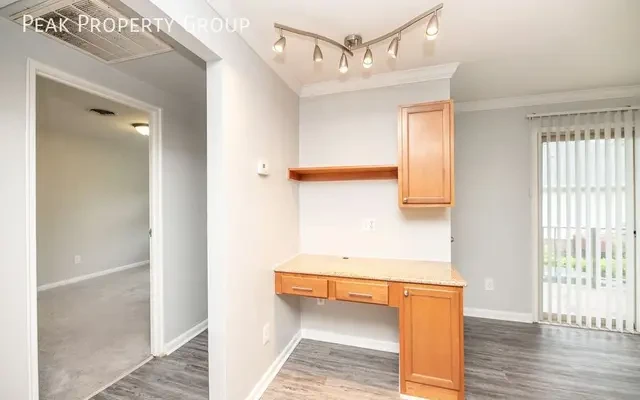 3336 Jefferson 3