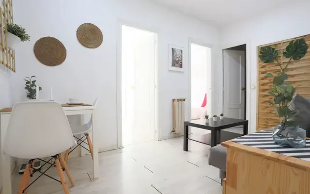 C/Gabriel Lobo, 20 1ºC 3