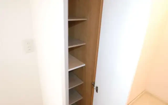 レオパレスフローラ 3