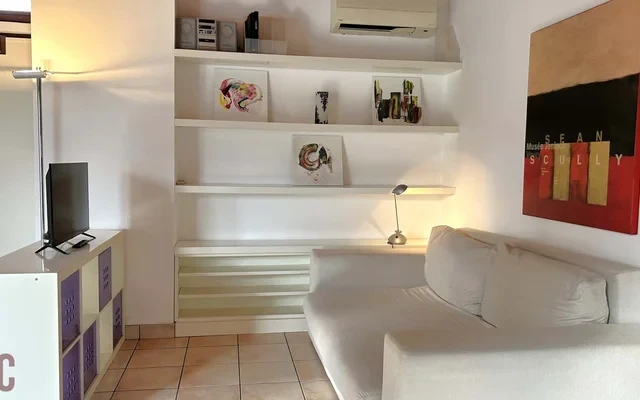 Appartamento in Via Rossi Pellegrino - zona Dergano, Affori, Bovisa, Sacco
 (ROSSIPELLEGRINO7) 1