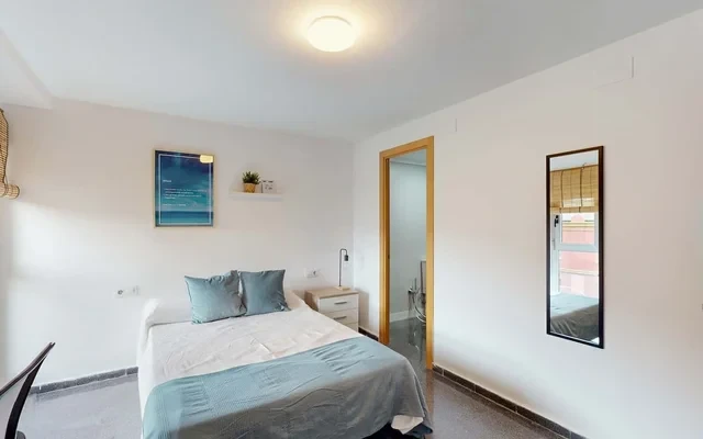 Av. Puerto 81, 2º puerta 10 (4H2B), R2R, VLC 2