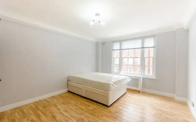Park West, Hyde Park Estate, W2 3
