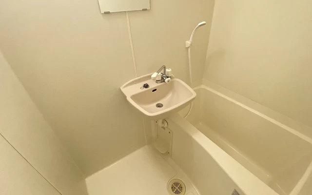 レオパレス銀河 4