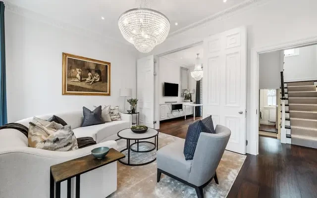Lower Belgrave Street, Belgravia, London, SW1W 0LS 1