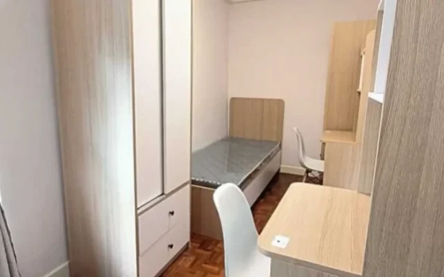 Another one-bedroom shared apartment (five-person room with private bathroom) 1