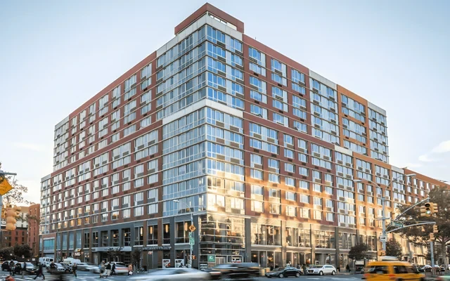 The Chrystie 0