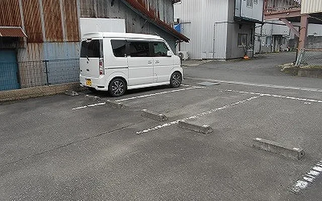 レオパレスマ　メゾン 4