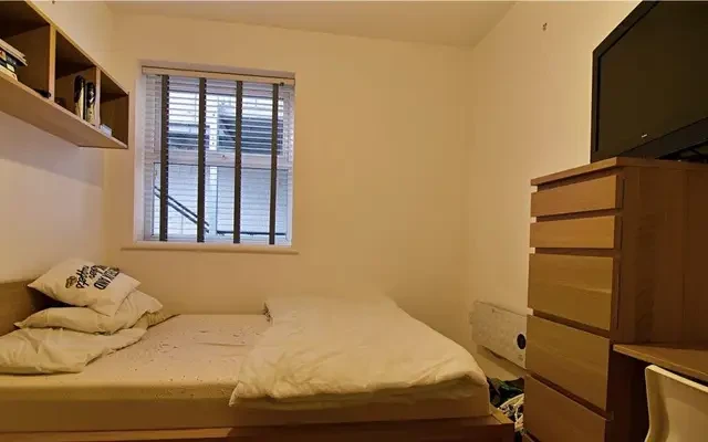 Phoenix Street, Lancaster - Flat 4, Phoenix Nights 3