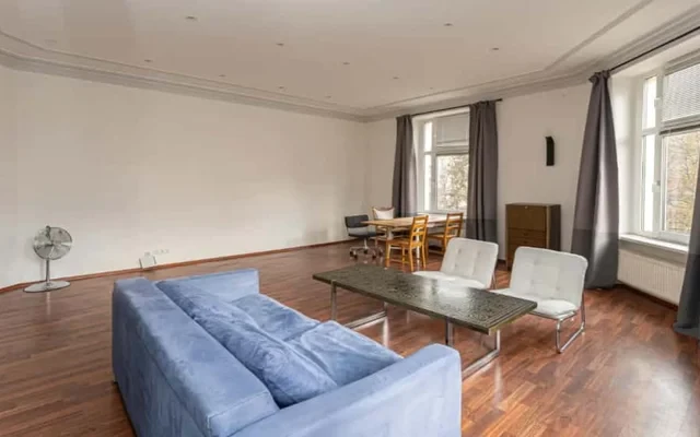 Cool apartment with 1 bedroom for rent in Moabit 2