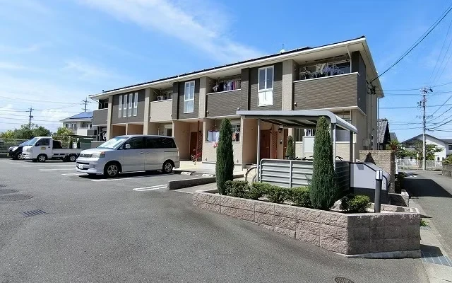 Arc-en-Ciel Rental Apartments 0