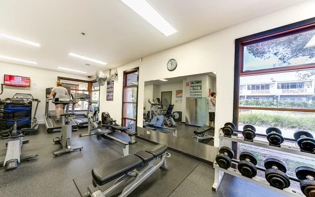 116-130 Main Drive 2