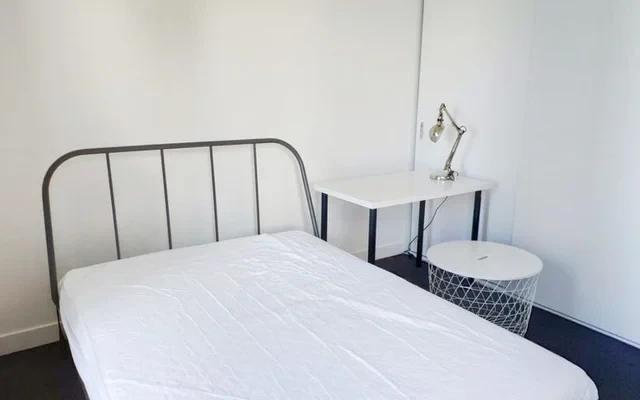 81 A'Beckett Street 0