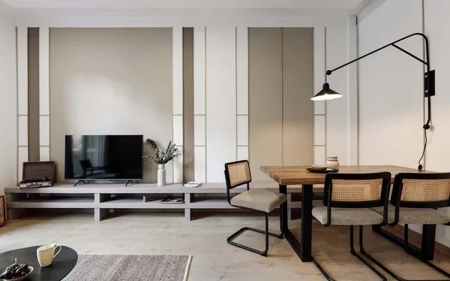 Costa - 3 bedrooms, balcony in Eixample Esquerra 1