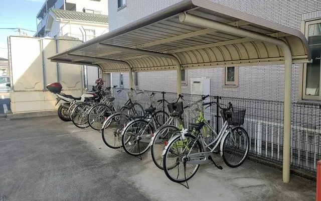 レオパレス緑町 4