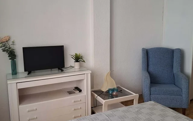 Estudio en calle Don Juan de Austria 4