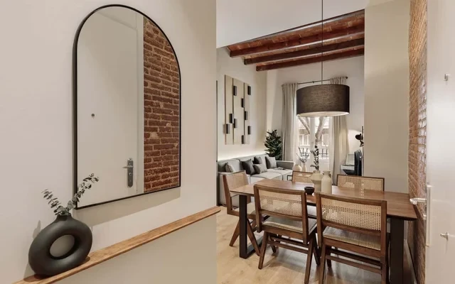 Gava - 3 bedrooms and terrace in Sagrada Familia 4