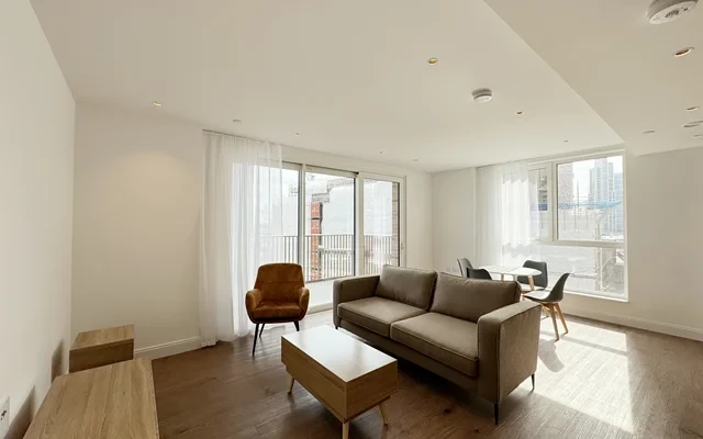 FH-Oval Village 4