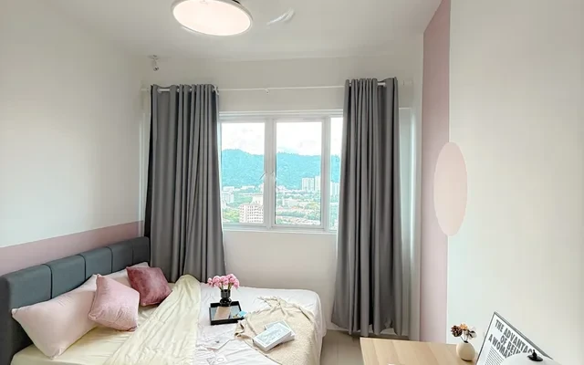 The Zen Condominium - Gelugor student accommodation - Room A1 - Master Room CV31