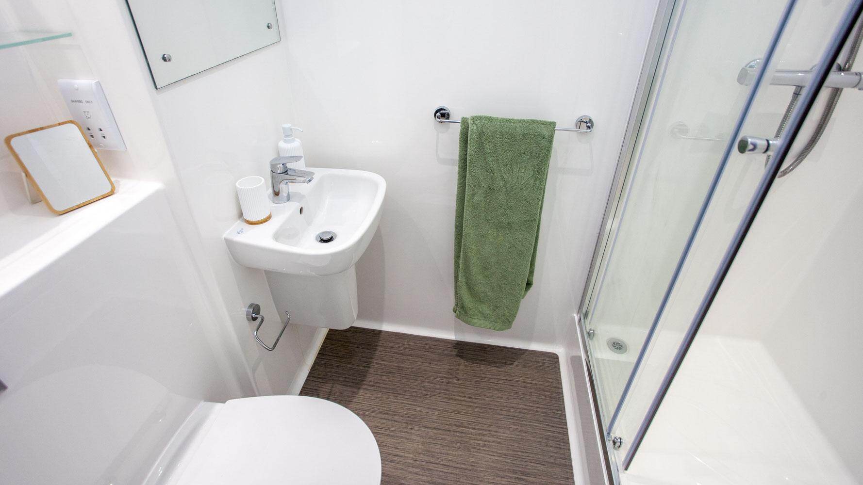 uhomes.com | Student Accommodation, Housing, Flats, Apartments for Rent