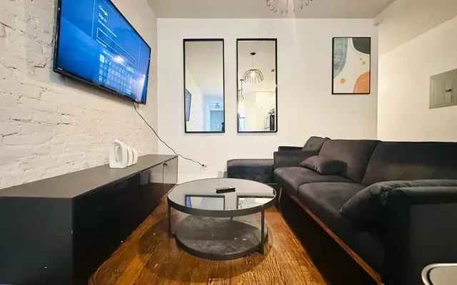 104 Rogers Avenue, Brooklyn 0