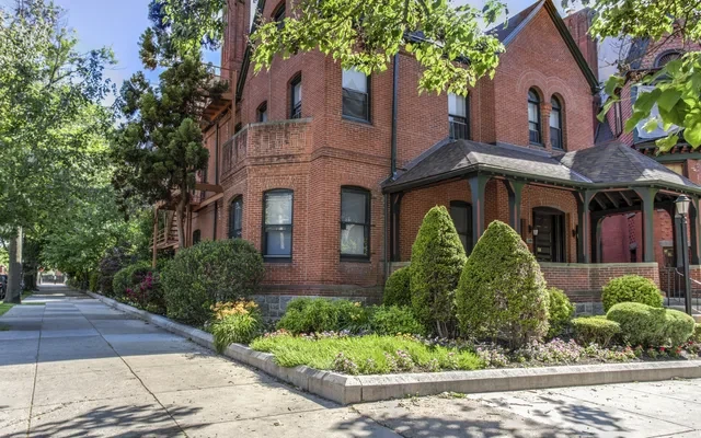 CA - 4200 Spruce Street 1