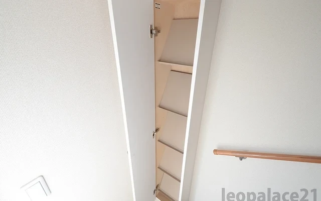 レオパレス片山 - Imabari student accommodation - 206号房间(带独立厨房)