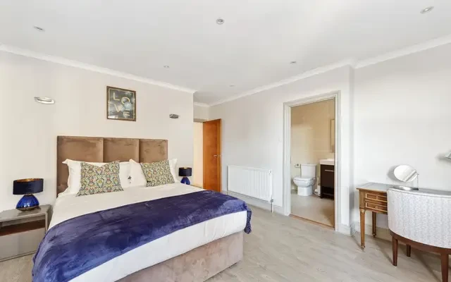Bickenhall Mansions, Bickenhall Street, London, W1U 6BX 4