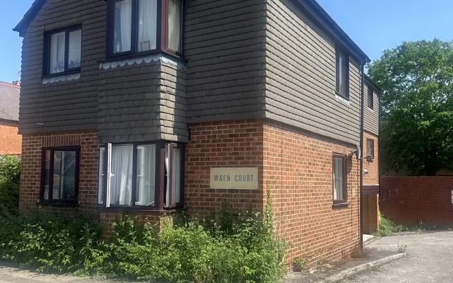6 Runnemede Road, Wren Court, TW20 9DQ 4
