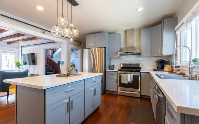 2901 Channing 3