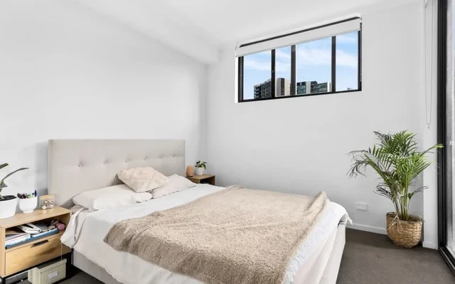 Toowong 18/3 Bennett street 2b2b 2