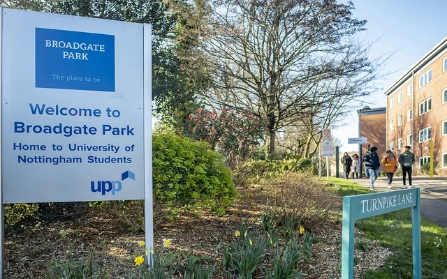 Broadgate Park 3