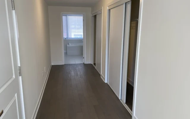 100 William Duncan Road 4