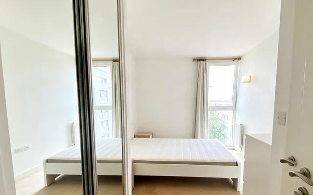 西伦敦伊丽莎白线 Hayes 顶层复式公寓 - London student accommodation - 西伦敦伊丽莎白线 Hayes 顶层复式公寓